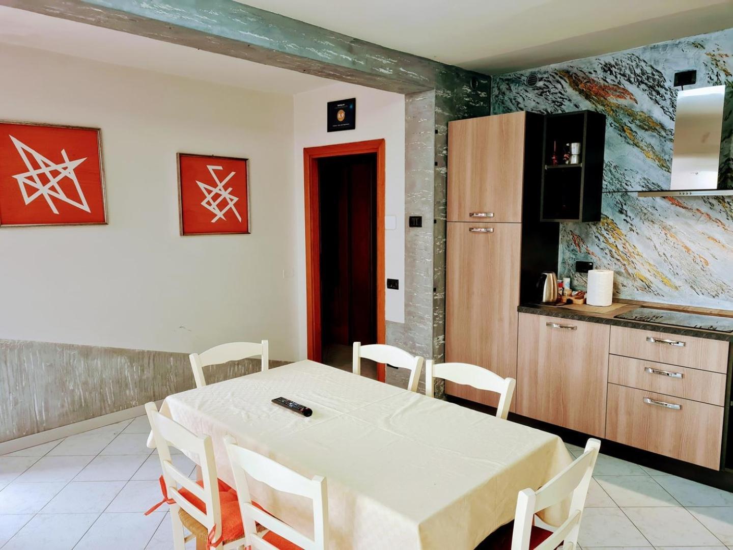 Kidonia - Iseo Lake Apartmens Sale Marasino Bagian luar foto