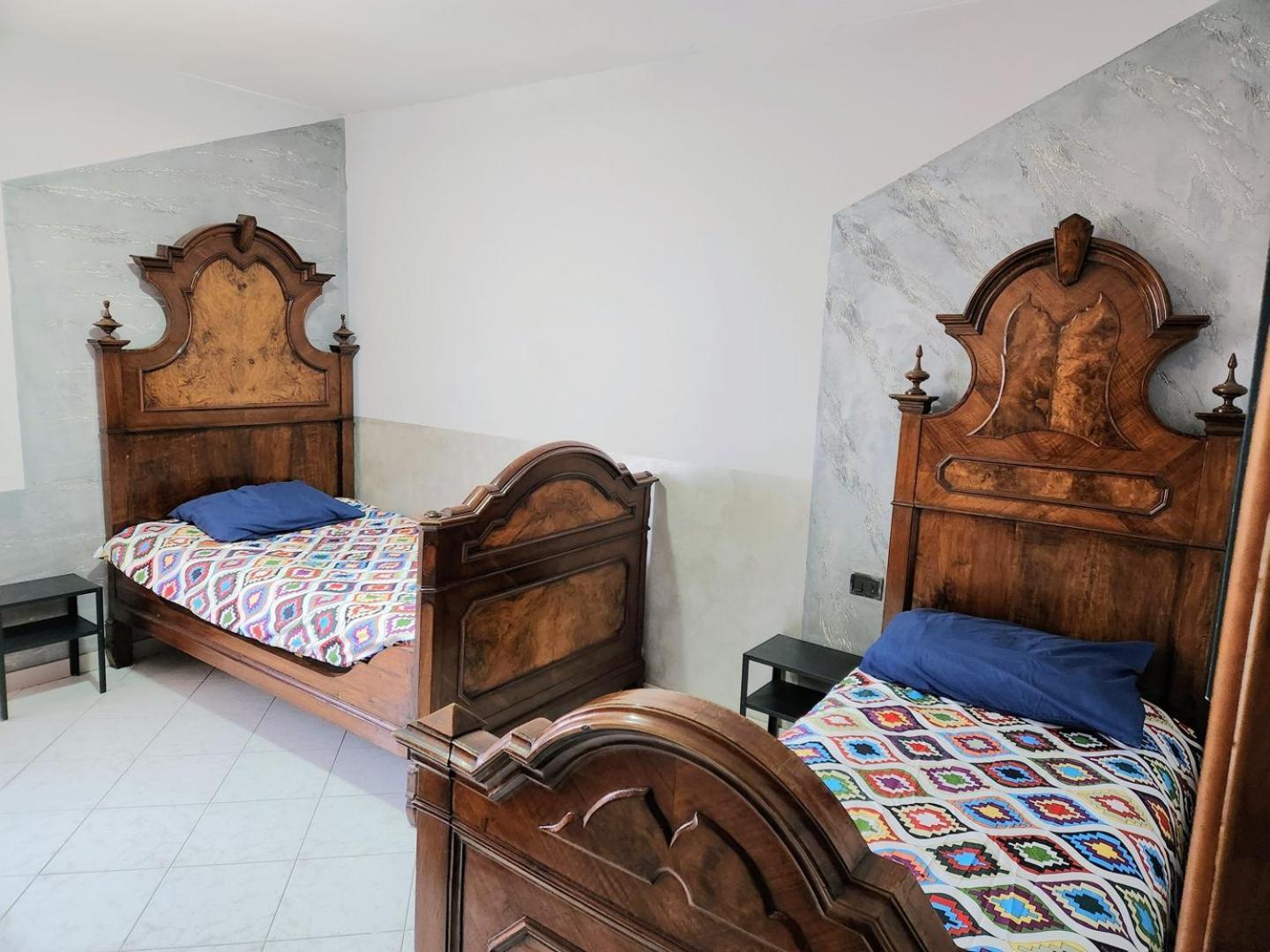Kidonia - Iseo Lake Apartmens Sale Marasino Bagian luar foto