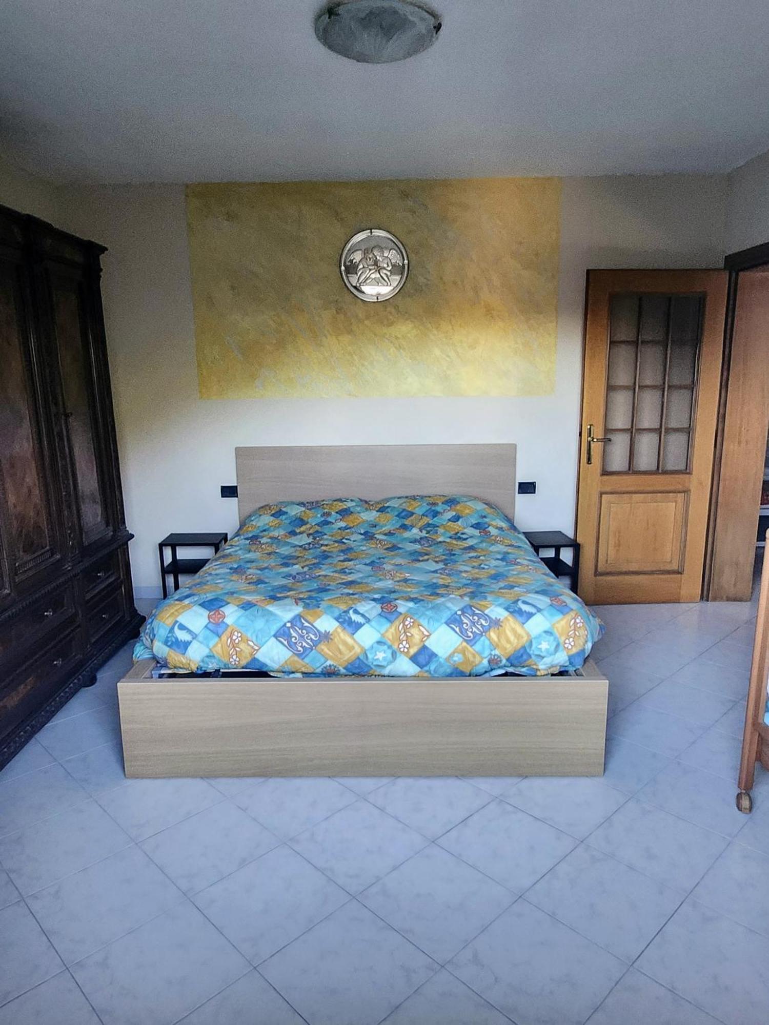Kidonia - Iseo Lake Apartmens Sale Marasino Bagian luar foto